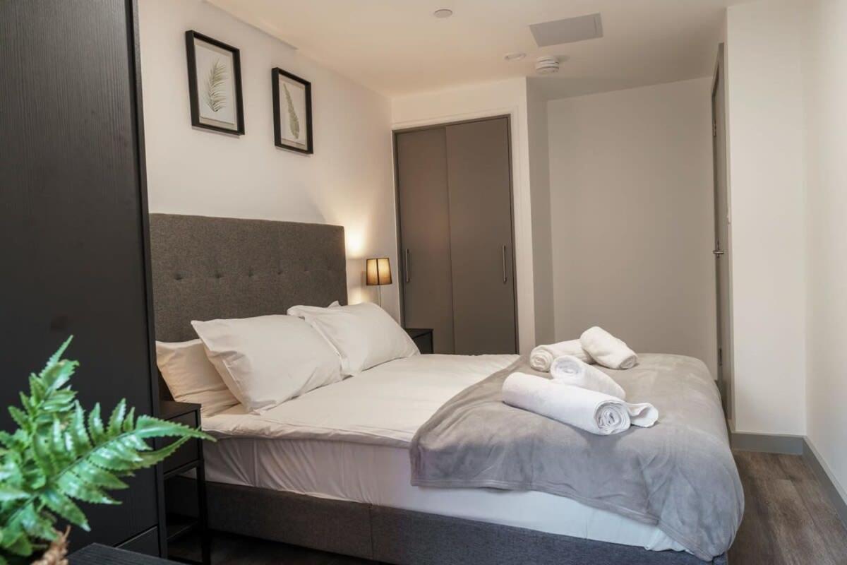 Contemporary 1 Bed Apartment In Liverpool Centre Exterior foto
