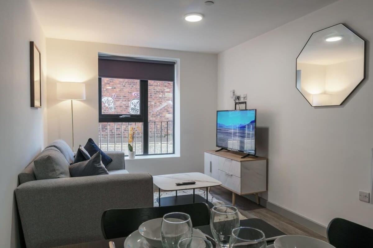 Contemporary 1 Bed Apartment In Liverpool Centre Exterior foto