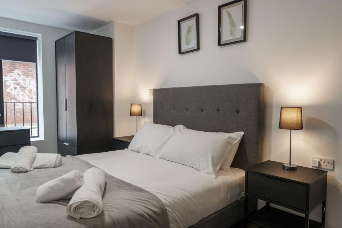 Contemporary 1 Bed Apartment In Liverpool Centre Exterior foto